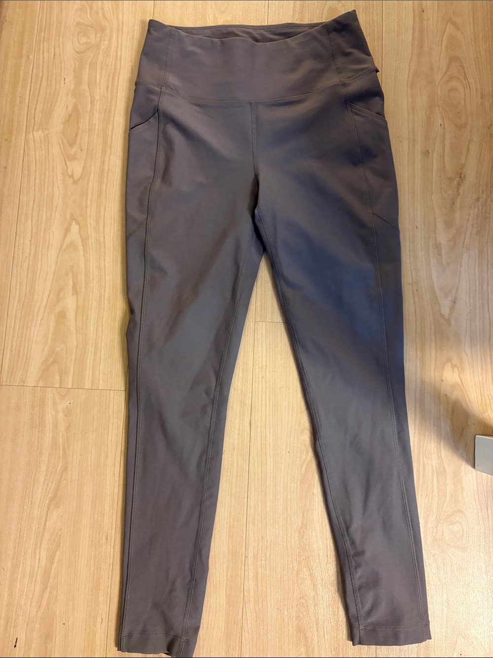 Mondetta High-Waist Performance Leggings - Taupe Gray